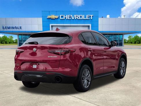 Used 2023 Alfa Romeo Stelvio Sprint RWD image 4