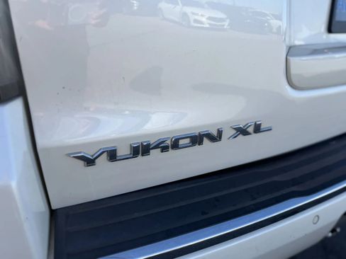 Used 2015 GMC Yukon XL Denali w/ Premium Package image 43
