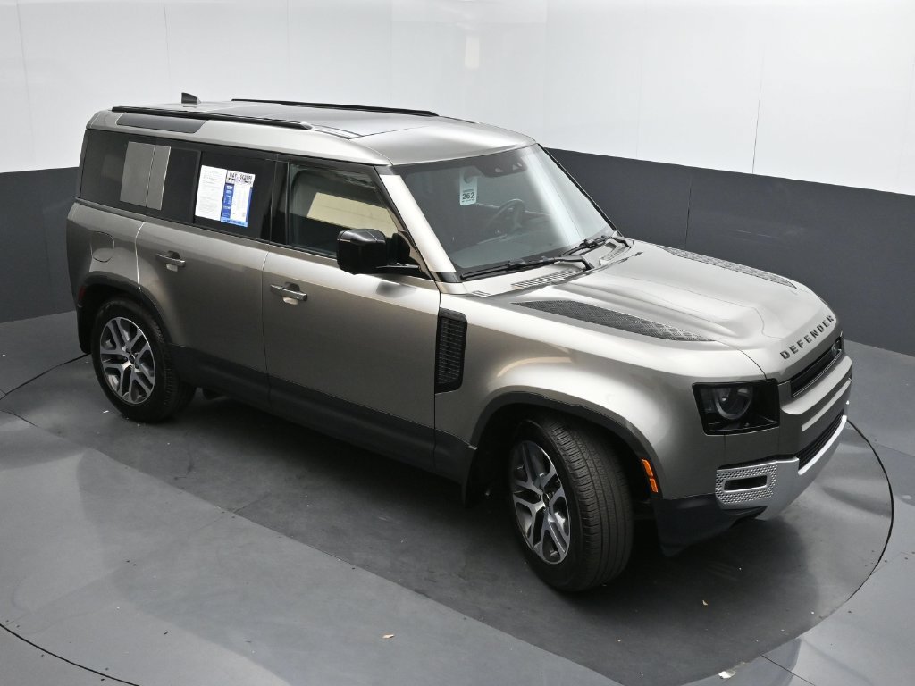Used 2025 Land Rover Defender 110 S AWD/4WD image 42