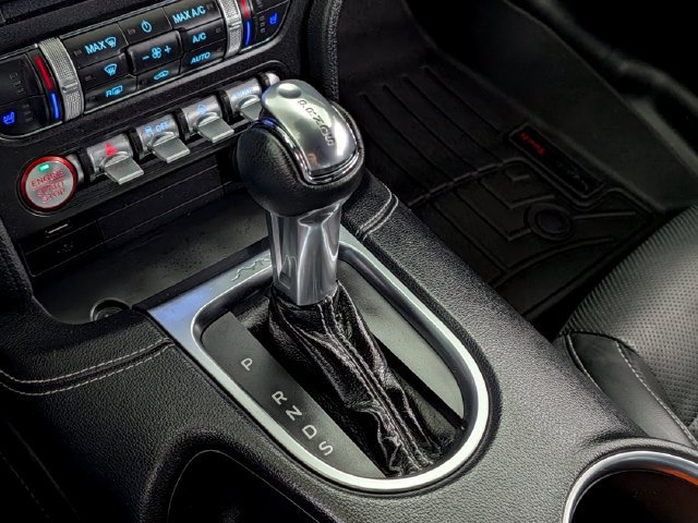 Certified 2022 Ford Mustang GT Premium w/ GT Performance Package RWD image 30