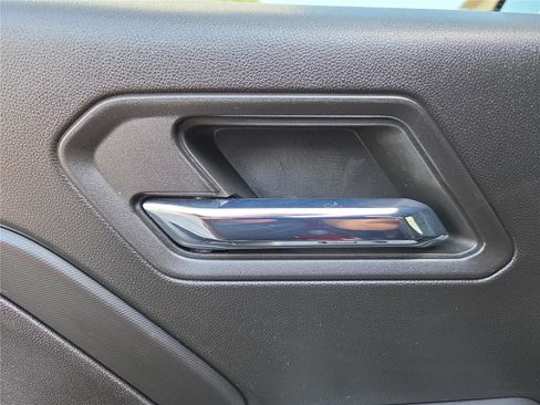 Used 2023 Chevrolet Colorado LT w/ LT Convenience Package image 24