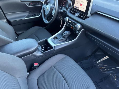 Certified 2025 Toyota RAV4 LE image 20