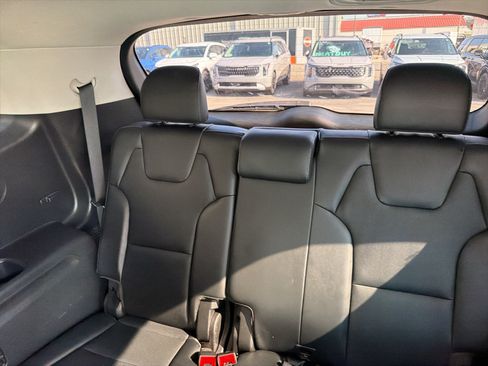 Used 2022 Kia Telluride SX w/ Nightfall Edition Package AWD/4WD image 17