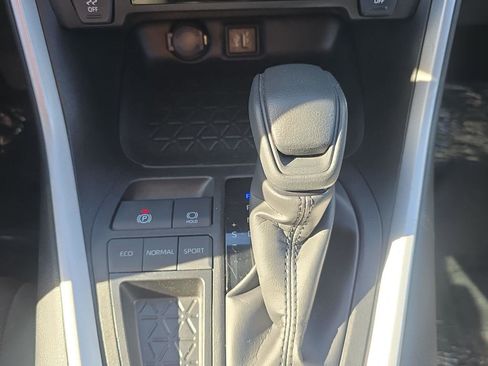 Used 2024 Toyota RAV4 XLE image 13