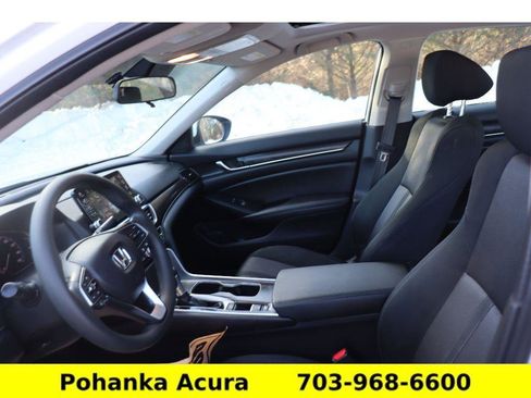 Used 2019 Honda Accord EX image 25