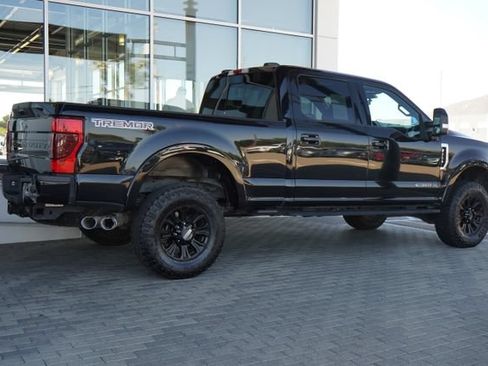 Used 2022 Ford F250 Lariat w/ Tremor Off-Road Package AWD/4WD image 9