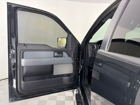 Used 2012 Ford F150 XLT w/ XLT Chrome Pkg image 10