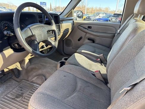 Used 2003 Chevrolet Silverado 1500 2WD Regular Cab w/ Exterior Appearance Pkg image 13