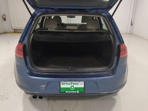 Used 2015 Volkswagen Golf S FWD image 29