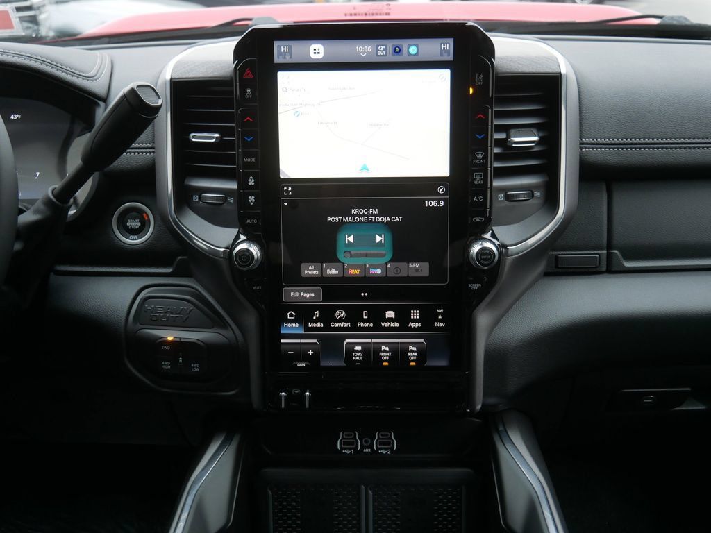 New 2026 RAM 2500 Laramie AWD/4WD image 11