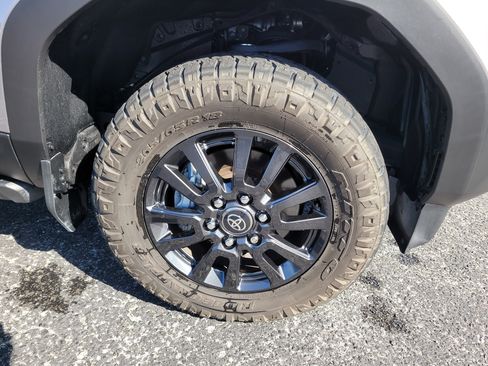 Used 2025 Toyota Land Cruiser 1958 image 10