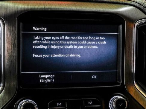 Used 2021 GMC Sierra 2500 Denali w/ Denali Ultimate Package image 28