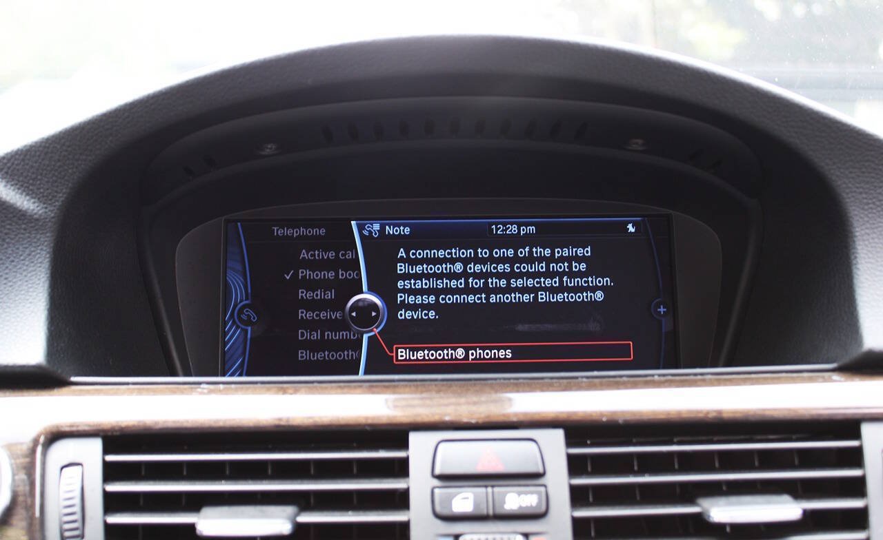 Used 2013 BMW 335i Convertible RWD image 26