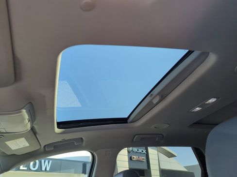 Used 2020 Buick Enclave Essence w/ LPO, Floor Liner Package image 22