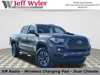 Used 2021 Toyota Tacoma TRD Sport video 1