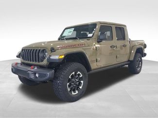 New 2026 Jeep Gladiator Rubicon w/ Steel Power Dome Hood Package AWD/4WD video 4