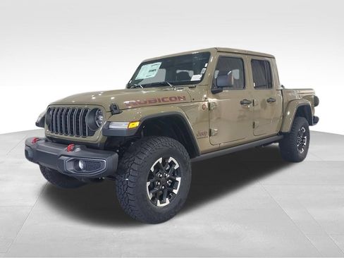 New 2026 Jeep Gladiator Rubicon w/ Steel Power Dome Hood Package AWD/4WD image 4