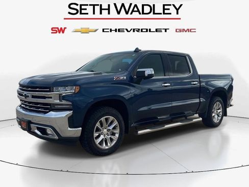 Used 2021 Chevrolet Silverado 1500 LTZ image 3