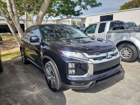 Used 2022 Mitsubishi Outlander Sport ES image 1