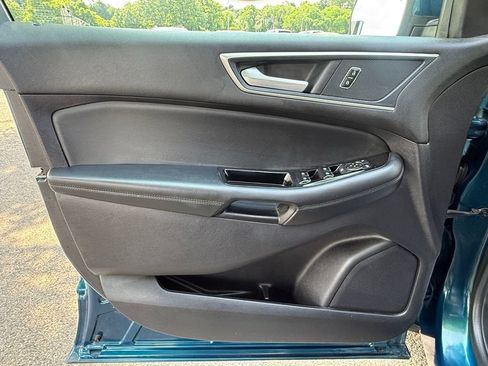 Used 2020 Ford Edge SEL w/ Convenience Package AWD/4WD image 24