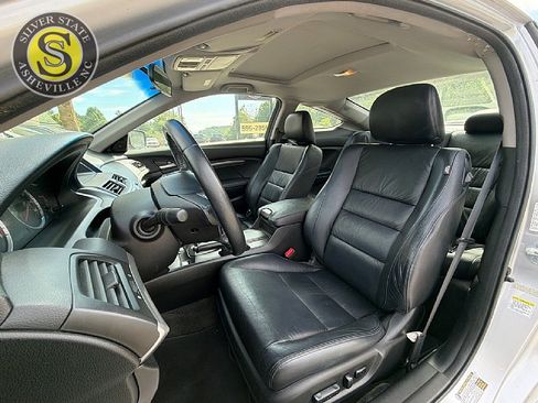 Used 2010 Honda Accord EX-L image 12