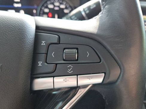 Used 2024 Cadillac XT6 Premium Luxury w/ Technology Package FWD image 25