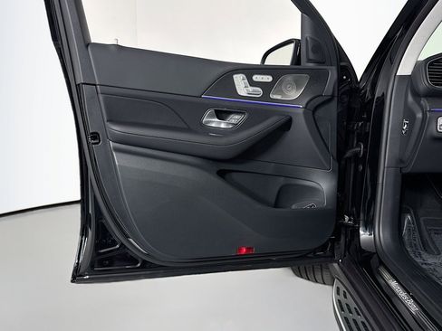 New 2026 Mercedes-Benz GLS 450 4MATIC image 21