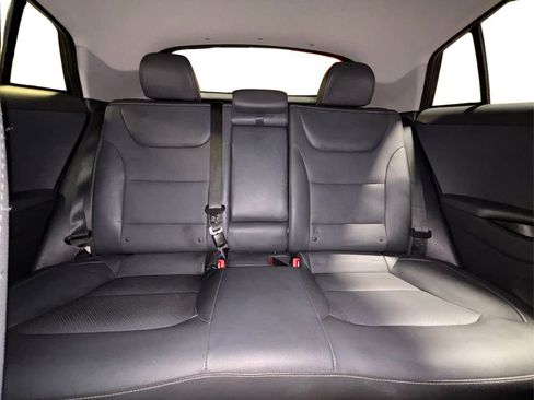 Used 2019 Hyundai Ioniq Limited image 22