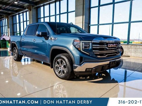 Used 2024 GMC Sierra 1500 SLT image 32