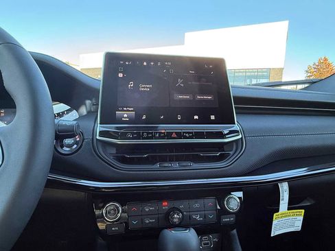 New 2026 Jeep Compass Limited image 13