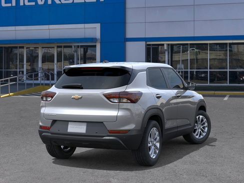New 2026 Chevrolet TrailBlazer LS image 4