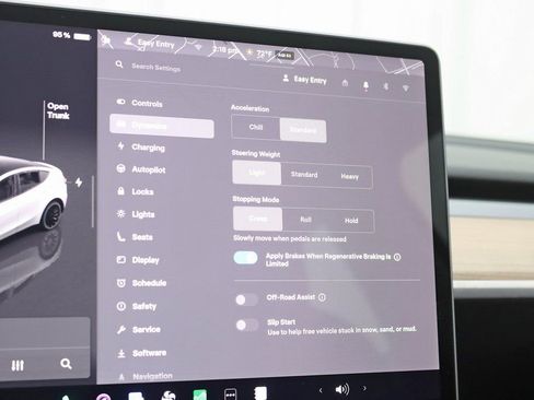 Used 2023 Tesla Model Y Long Range image 20