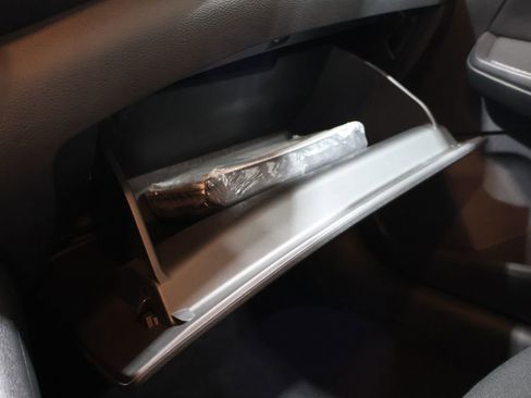 Used 2024 Nissan Sentra S image 30