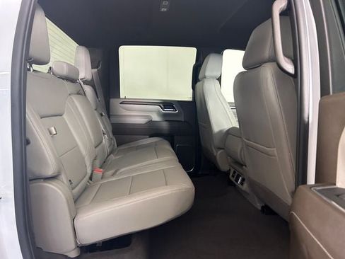 Used 2024 GMC Sierra 3500 SLT AWD/4WD image 26