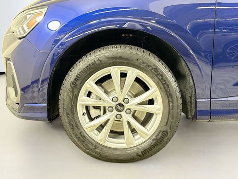 Certified 2025 Audi Q3 2.0T Premium Plus w/ Premium Plus Package image 31