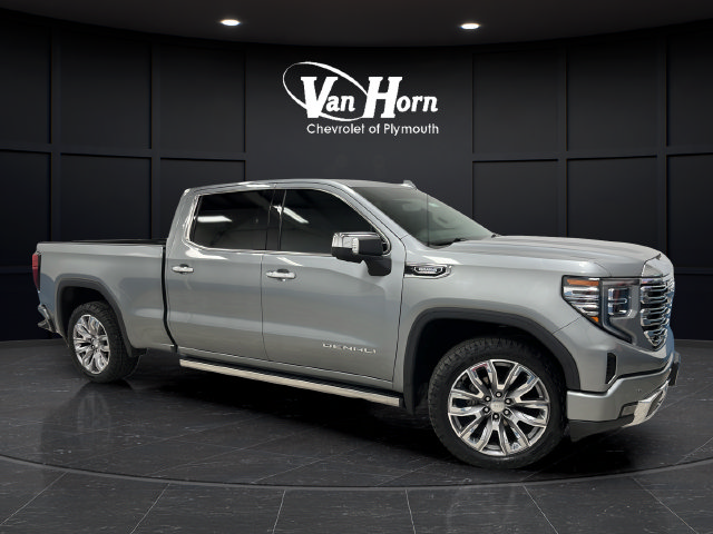 Used 2024 GMC Sierra 1500 Denali w/ Denali Reserve Package AWD/4WD image 1