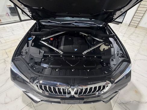 Used 2020 BMW X5 xDrive40i w/ Convenience Package image 4