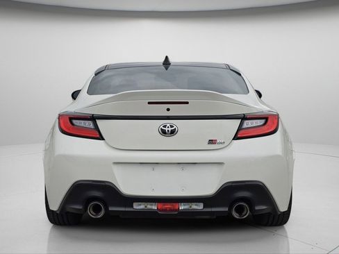 Used 2023 Toyota GR86 Premium RWD image 21
