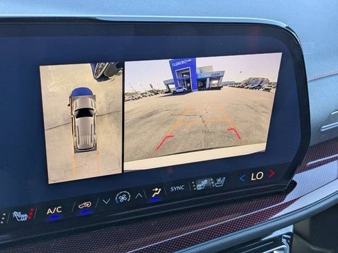 New 2026 Chevrolet Traverse RS w/ LPO, Floor Liner Package image 21