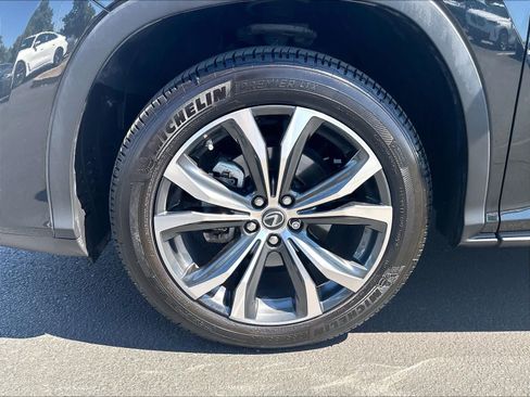 Used 2021 Lexus RX 350L Premium w/ Premium Package AWD/4WD image 37