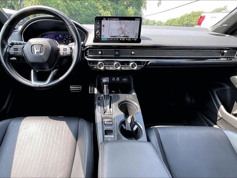 Used 2022 Honda Civic Sport Touring image 14