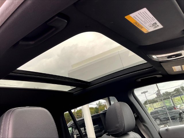 Certified 2024 Mercedes-Benz GLS 450 4MATIC image 30
