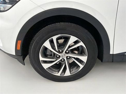 Used 2023 Buick Envision Essence image 24