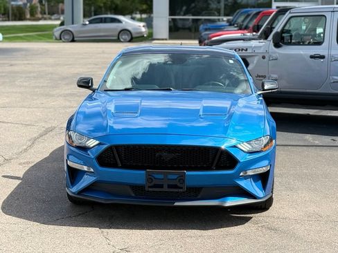 Used 2021 Ford Mustang GT RWD image 25