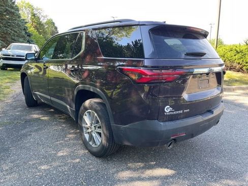Used 2023 Chevrolet Traverse LT w/ LPO, Floor Liner Package AWD/4WD image 4
