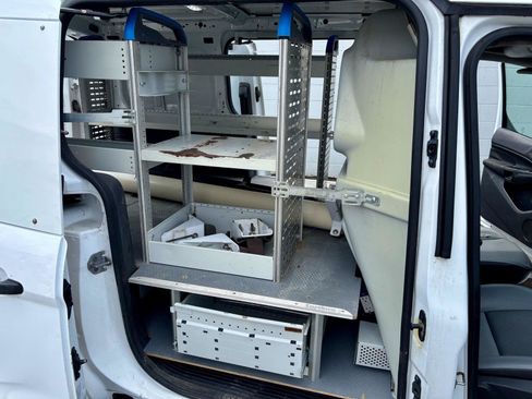 Used 2016 Ford Transit Connect XL FWD image 9
