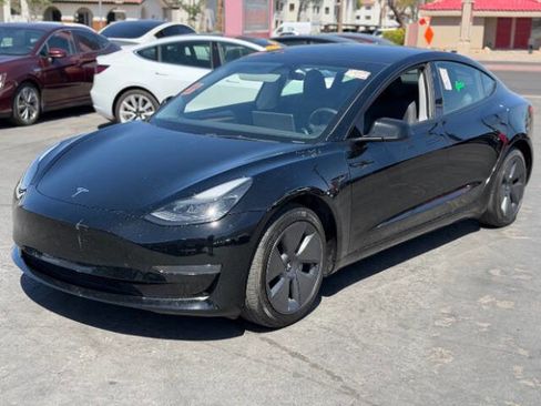Used 2023 Tesla Model 3 Standard Range RWD image 7