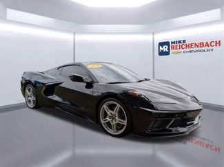 Used 2024 Chevrolet Corvette Stingray Coupe w/ 1LT RWD video 2
