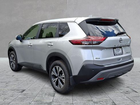 Used 2023 Nissan Rogue SV AWD/4WD image 4