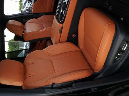 Used 2026 Lexus LX 700h Ultra Luxury image 10